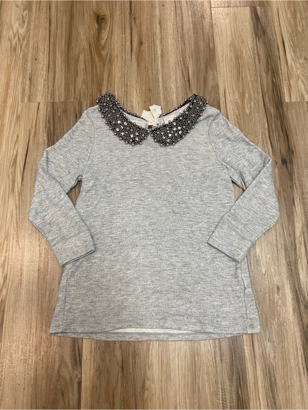 ANTHROPOLOGIE POSTMARK BEADED JEWEL PETER PAN COLLAR SWEATSHIRT POSTMARK SZ SM